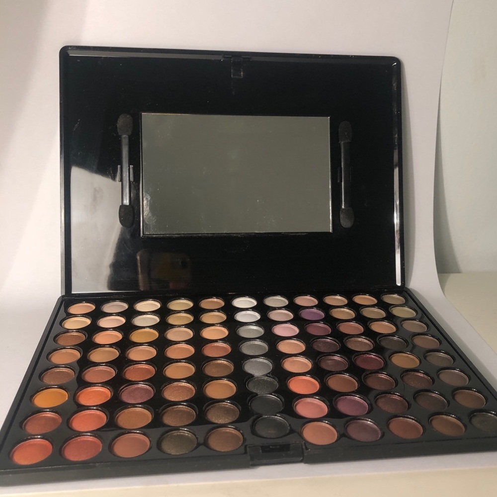 88 color Shany Eyeshadow Palette